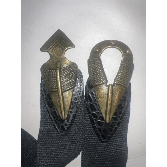 Vtg Motion East USA Black Stretch Belt Medieval Arrowhead Latch Buckle Womens M - Picture 6 of 7